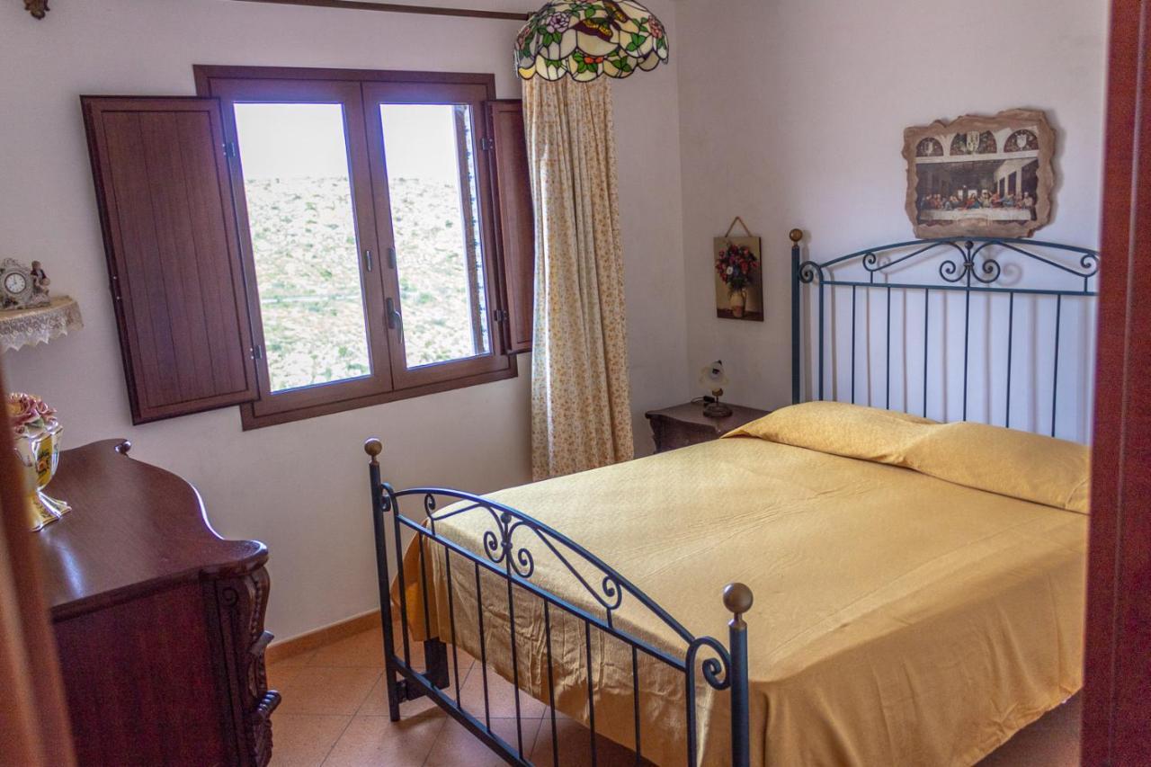 Villa Verde Con Vista Sul Mare ซานวิโต โลคาโป ภายนอก รูปภาพ